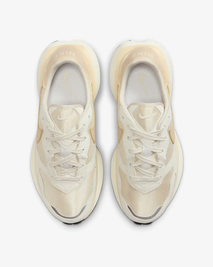 Кросівки Nike Phoenix Waffle FD2196-104