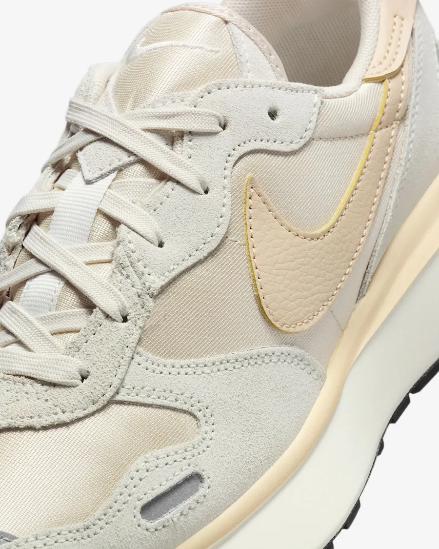 Кросівки Nike Phoenix Waffle FD2196-104
