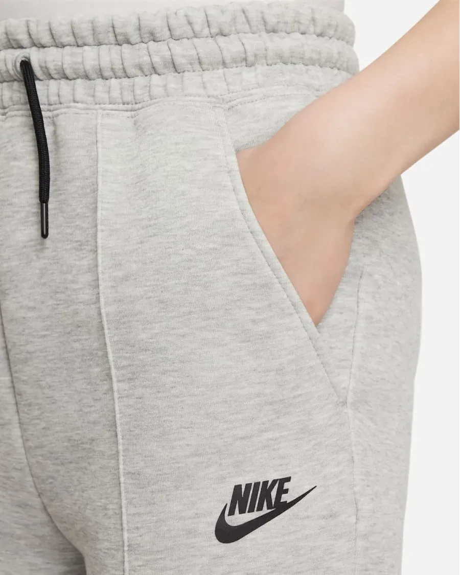 Спортивні штани Nike Sportswear Tech Fleece Joggers FD2975-063