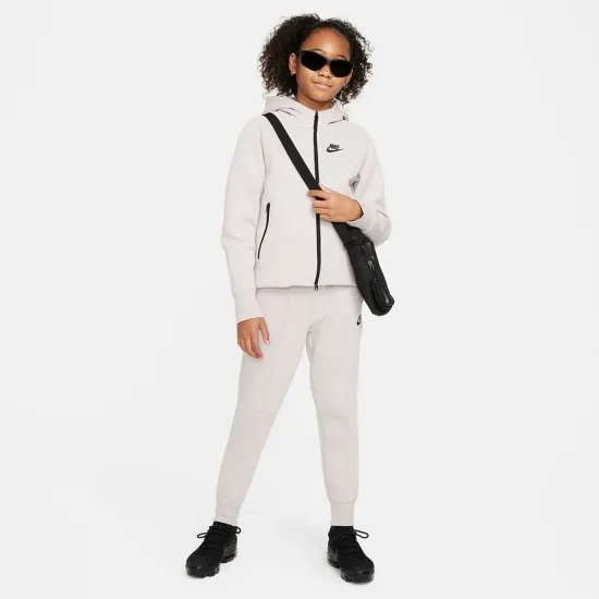 Кофта Nike Sportswear Tech Fleece Full-Zip FD2979-019