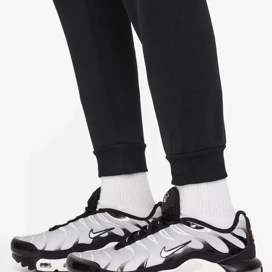 Штани Nike Sportswear Club Fleece Jogger HBR FD2995-010