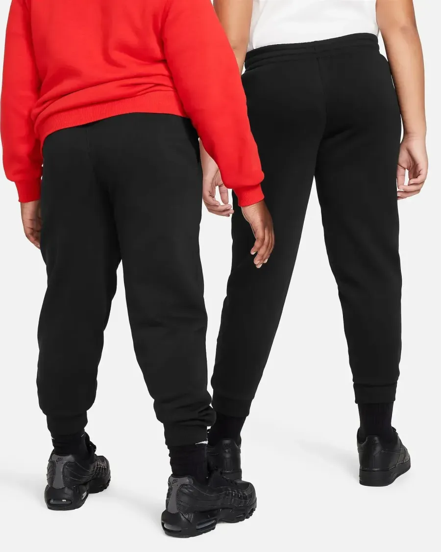Штани Nike Sportswear Club Fleece Joggers FD3009-010
