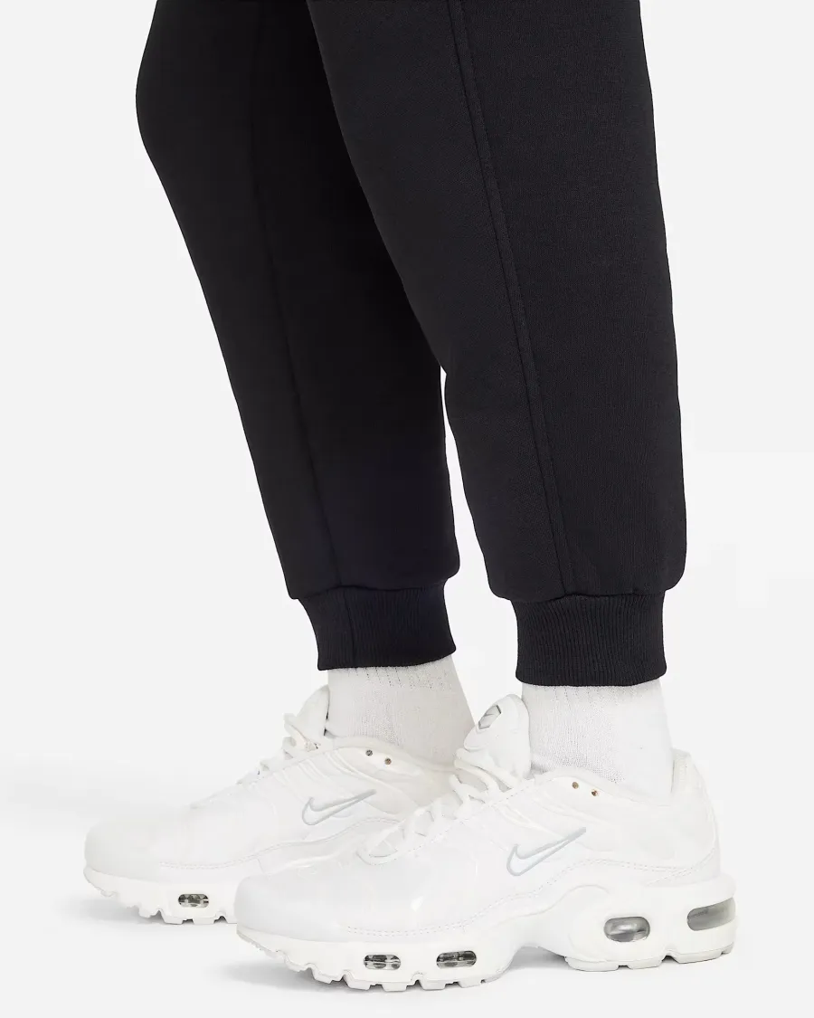 Штани Nike Sportswear Club Fleece Cargo LBR FD3012-010