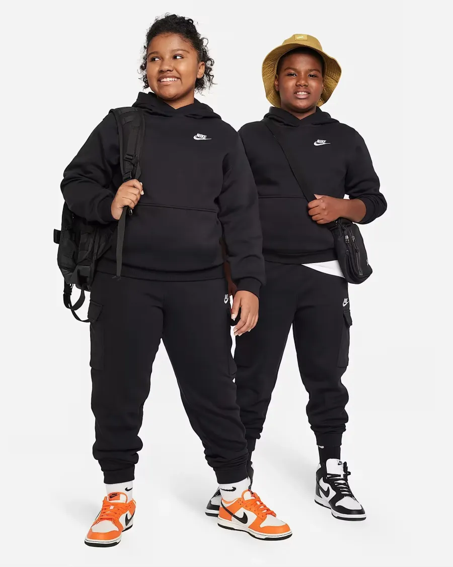 Штани Nike Sportswear Club Fleece Cargo FD3013-010