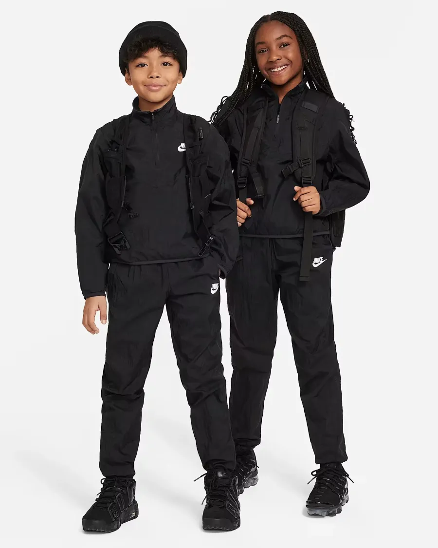 Костюм Nike Sportswear Tracksuit Woven QZ HBR FD3058-010