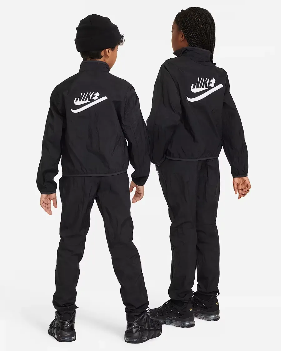 Костюм Nike Sportswear Tracksuit Woven QZ HBR FD3058-010