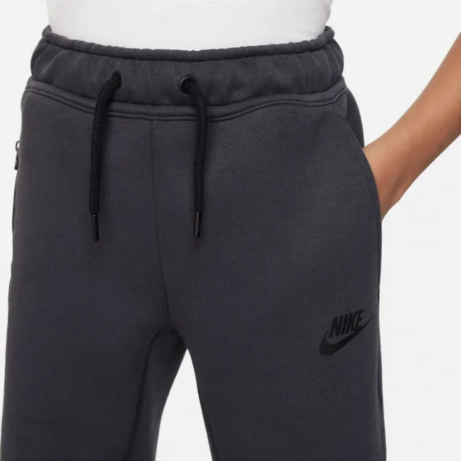 Штани Nike Sportswear Tech Fleece FD3287-060