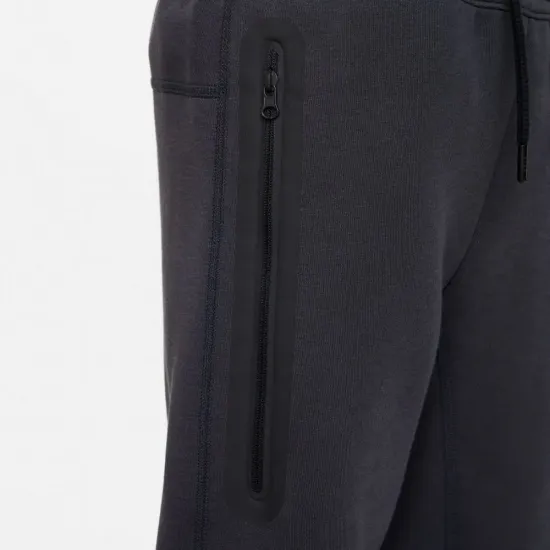 Штани Nike Sportswear Tech Fleece FD3287-060