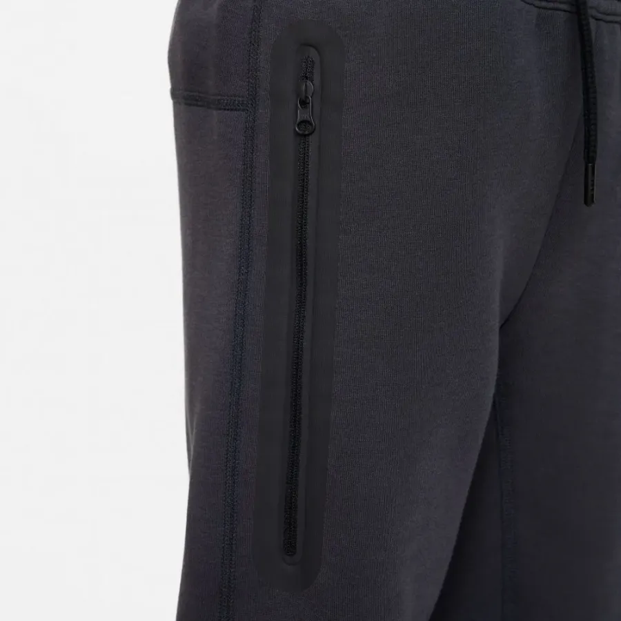 Штани Nike Sportswear Tech Fleece FD3287-060