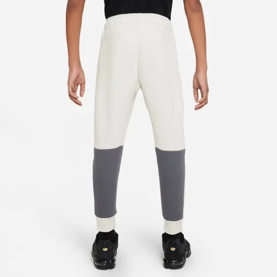 Штани Nike Sportswear Tech Fleece FD3287-072