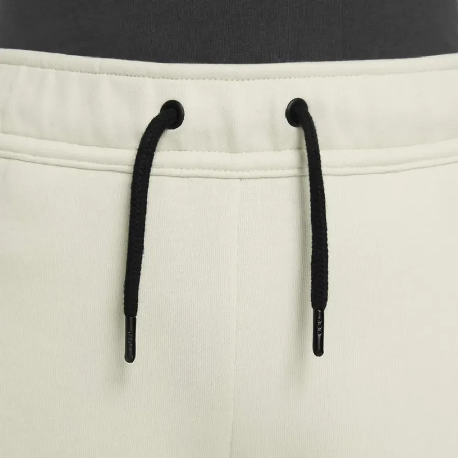 Шорти Nike Sportswear Tech Fleece FD3289-020