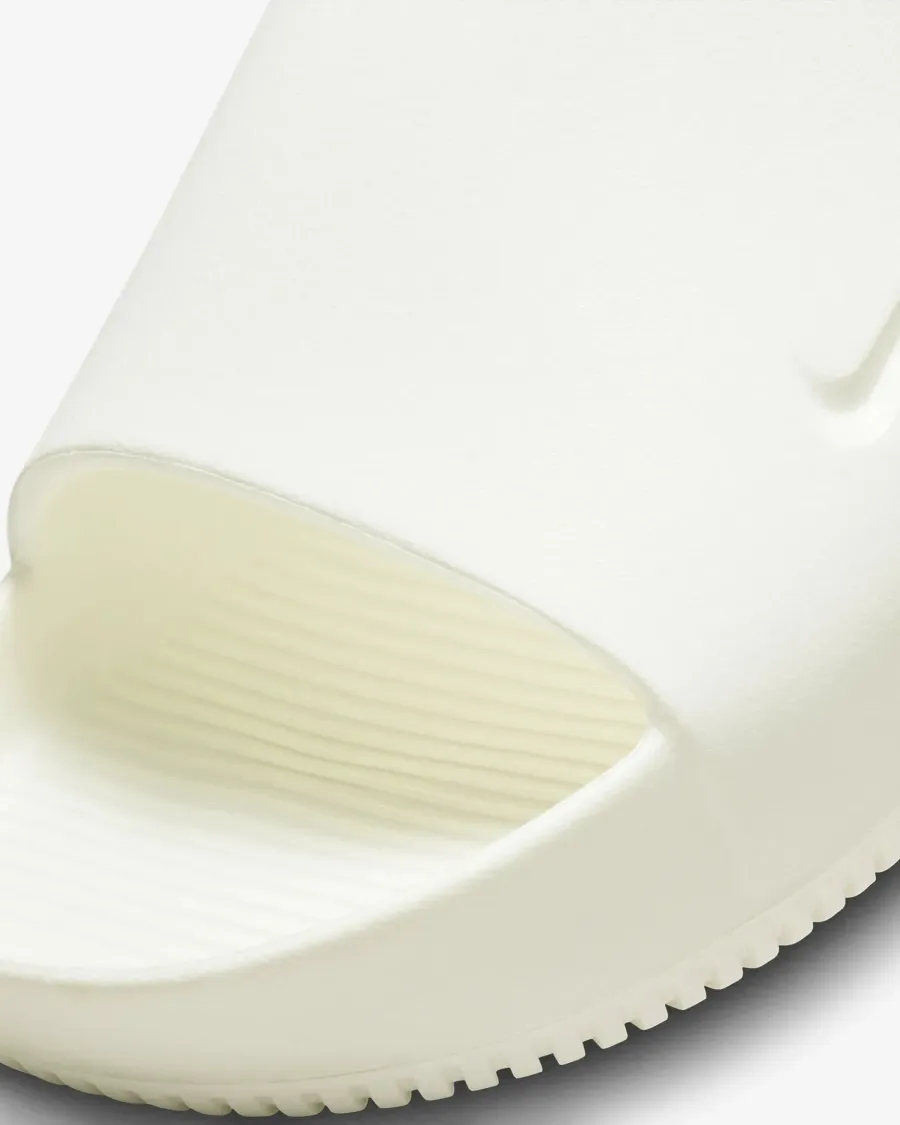 Тапочки Nike Calm FD4116-100