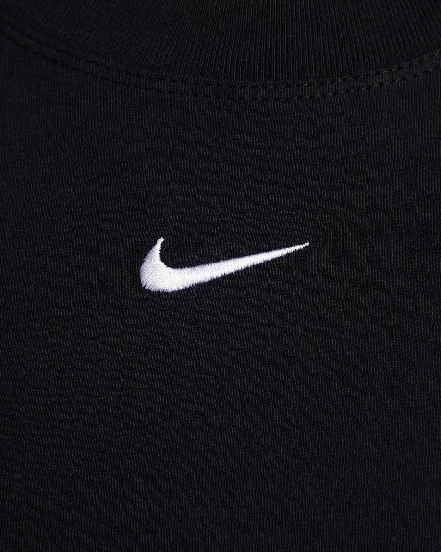 Футболка Nike Sportswear Essential Tee LBR FD4149-010