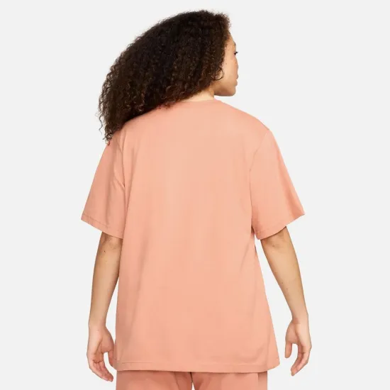 Футболка Nike Sportswear Essential Tee LBR FD4149-212