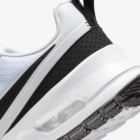 Кросівки Nike Air Max Nuaxis FD4329-101