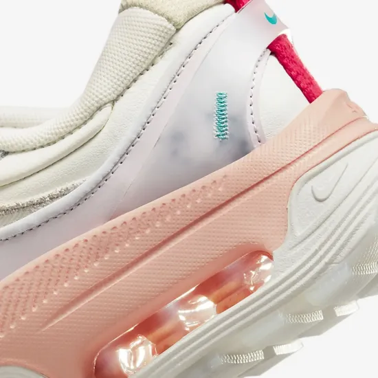 Кросівки Nike Air Max Bliss FD4340-111