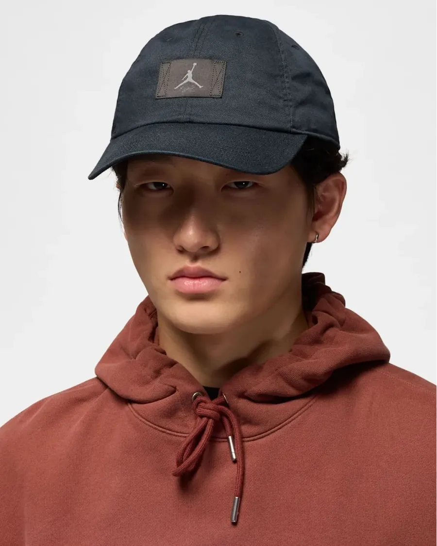 Кепка Nike Club Cap Flat Patch FD5181-014
