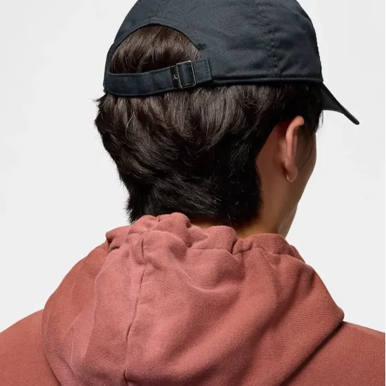 Кепка Nike Club Cap Flat Patch FD5181-014