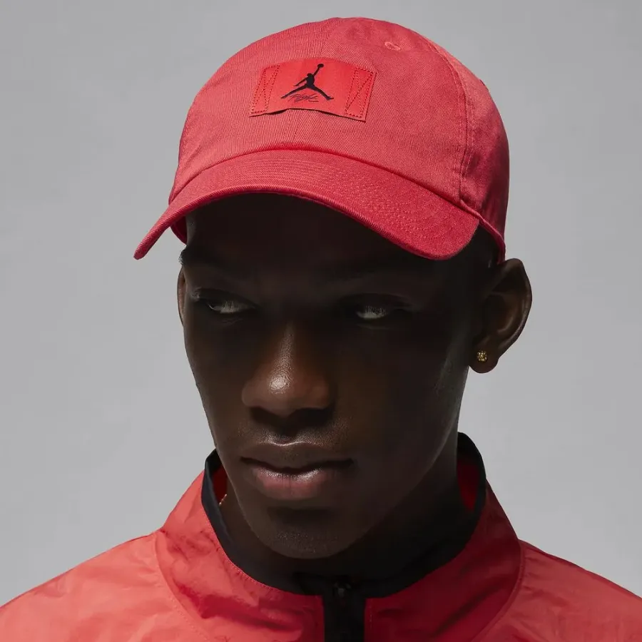 Кепка Nike Club Cap Flat Patch FD5181-604