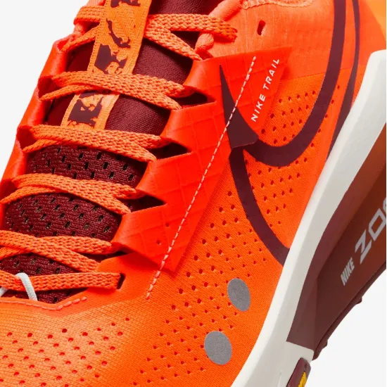 Кросівки Nike ZoomX Zegama Trail 2 FD5190-800