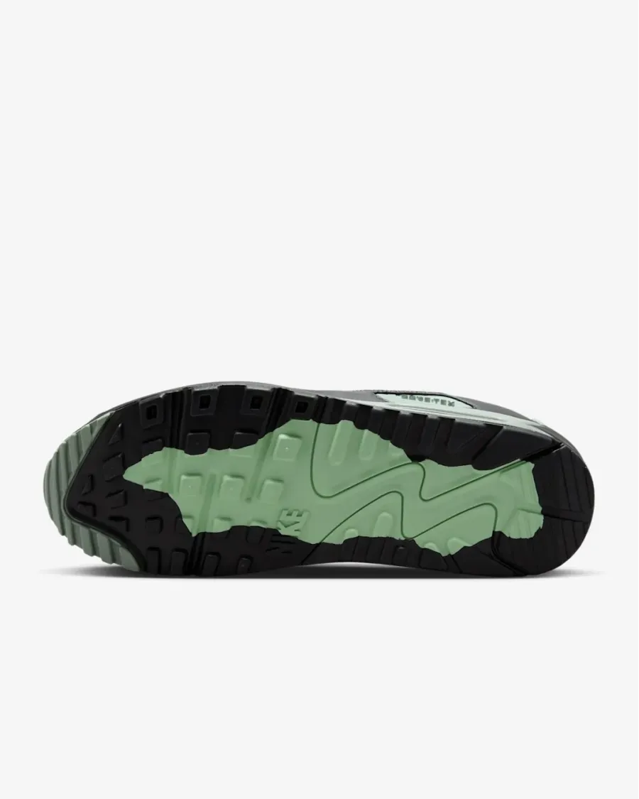 Кросівки Nike Air Max 90 Gore-Tex FD5810-001