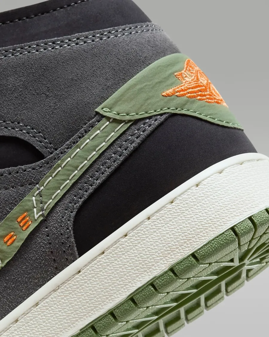 Кросівки Nike Air Jordan 1 Mid SE Craft FD5847-003