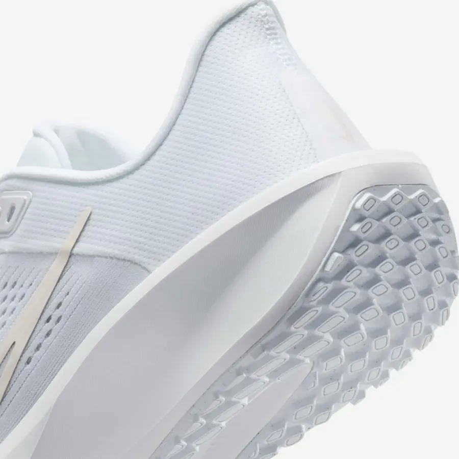 Кросівки Nike Quest 6 FD6034-106