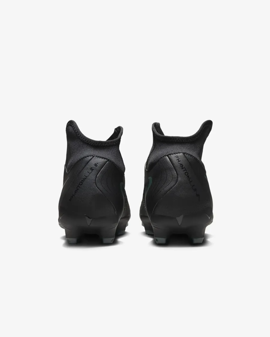 Бутси Nike Phantom Luna II Academy MG FD6725-002