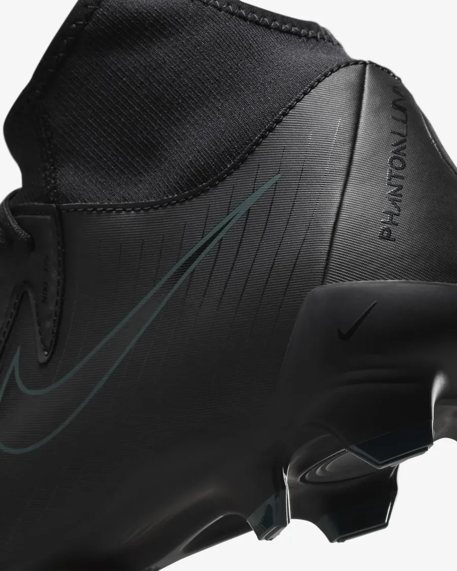 Бутси Nike Phantom Luna II Academy MG FD6725-002