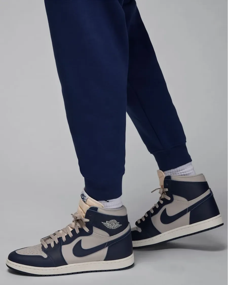 Костюм Nike Air Jordan Essentials Fleece Baseline FD7545-410_FD7345-410