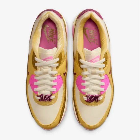 Кросівки Nike Air Max 90 SE FD8684-101