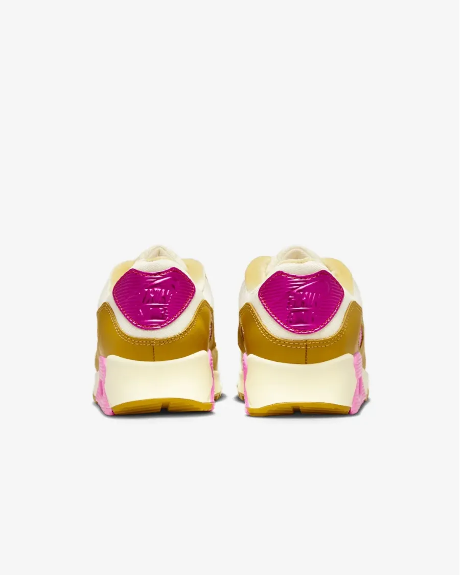 Кросівки Nike Air Max 90 SE FD8684-101