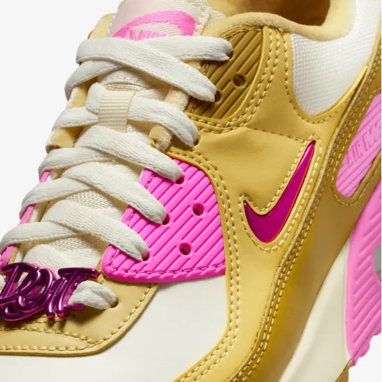 Кросівки Nike Air Max 90 SE FD8684-101
