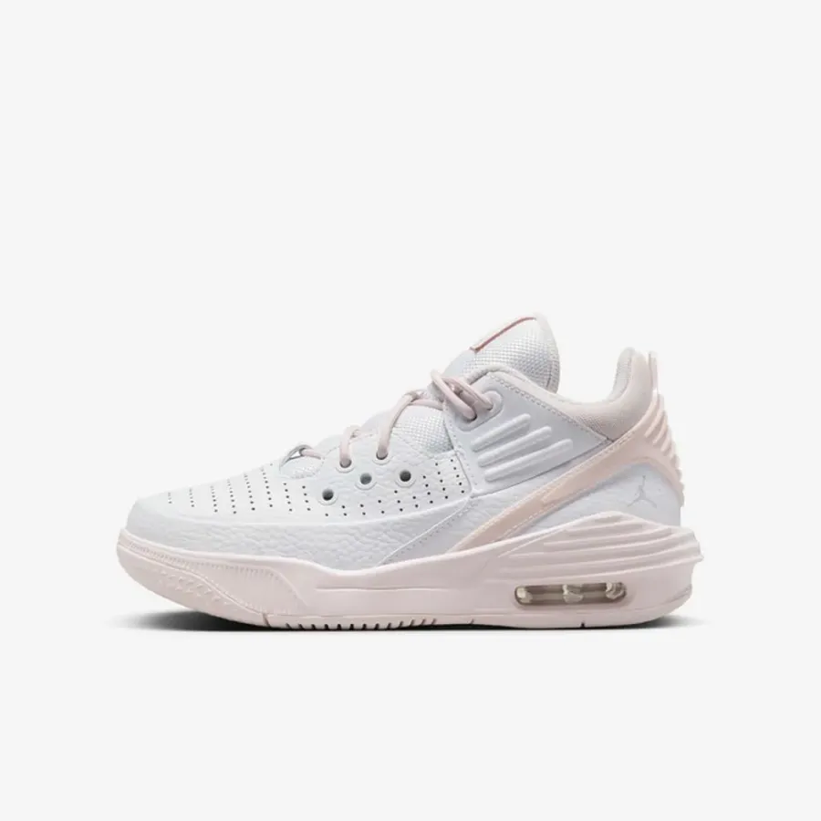 Кросівки Nike Air Jordan Max Aura 5 FD8789-100