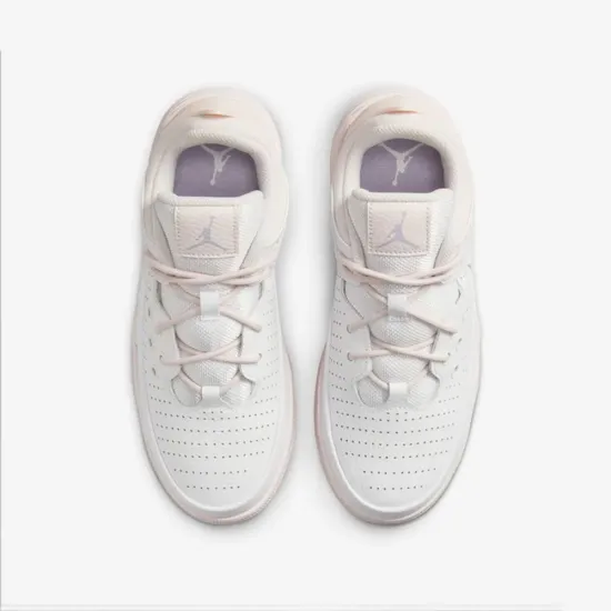 Кросівки Nike Air Jordan Max Aura 5 FD8789-100