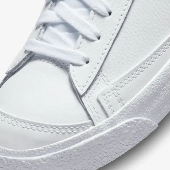 Кросівки Nike Blazer Mid '77 FD9163-100