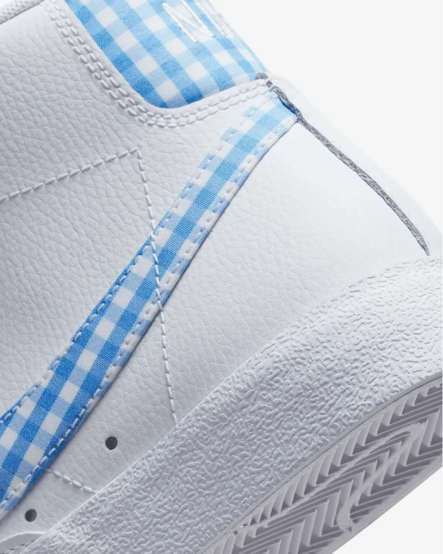 Кросівки Nike Blazer Mid '77 FD9163-100