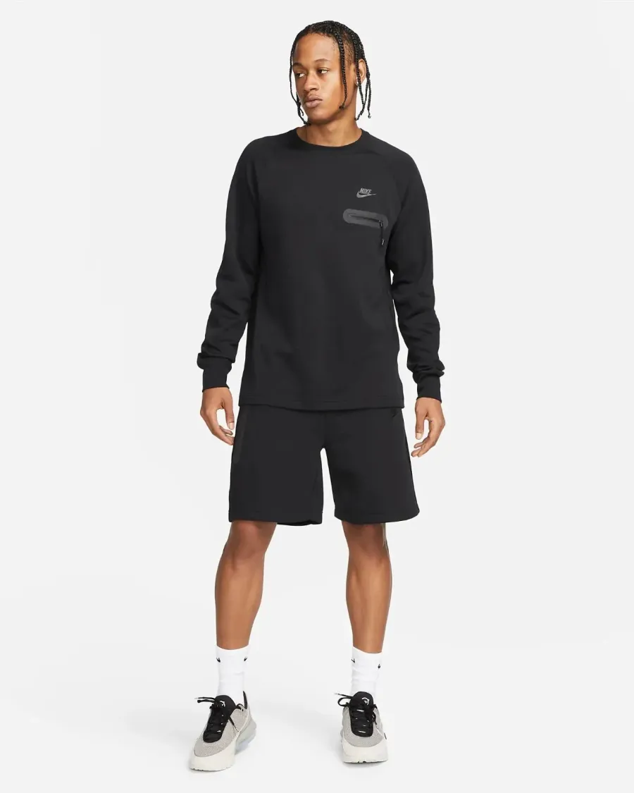 Лонгслів Nike Tech Fleece Lightweight Long-Sleeve Top FD9880-010