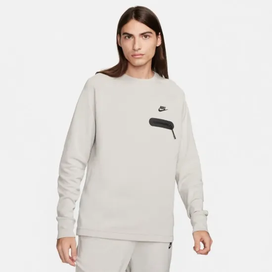 Лонгслів Nike Tech Fleece Lightweight Long-Sleeve Top FD9880-012