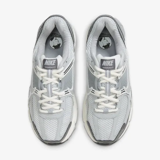 Кросівки Nike Air Zoom Vomero 5 FD9919-001