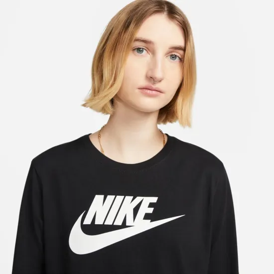 Кофта Nike Sportswear Essentials FJ0441-010
