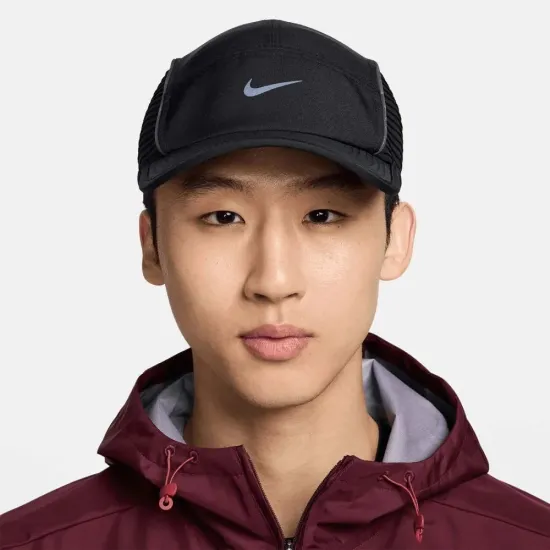 Кепка Nike Dri-FIT ADV Fly FJ0736-010