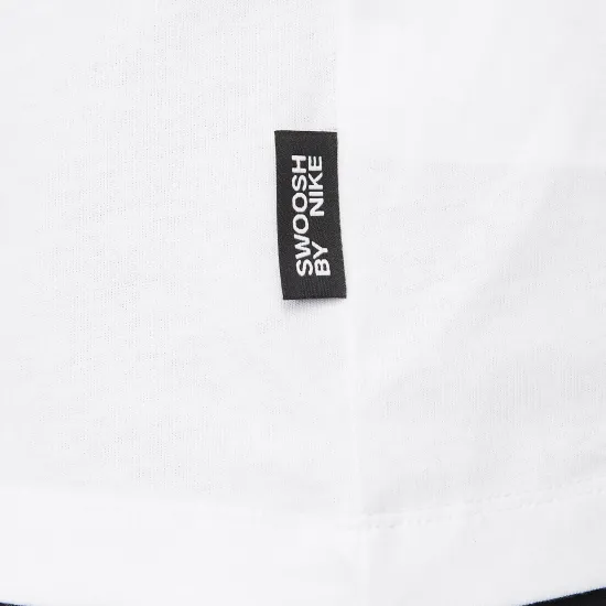 Футболка Nike Sportswear Big Swoosh Long-Sleeve Tee FJ1119-100