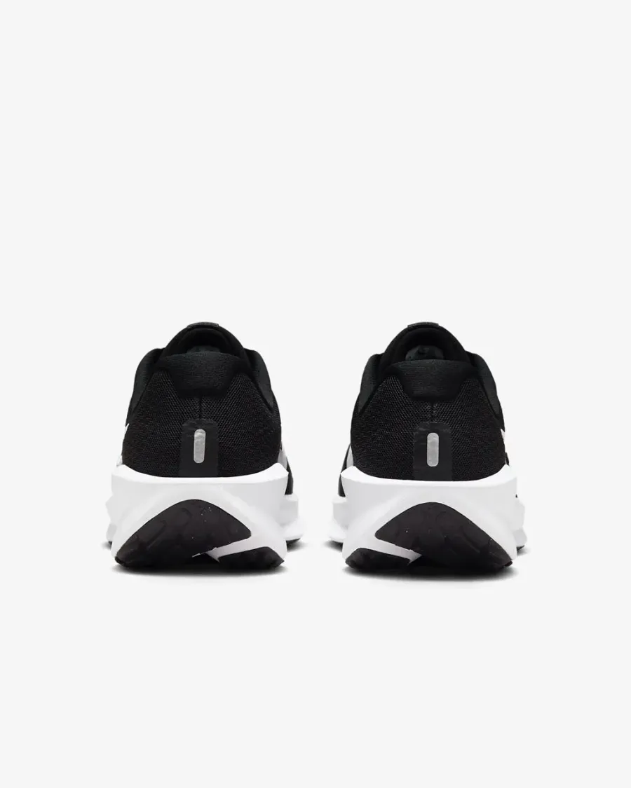 Кросівки Nike Downshifter 13 Wide FJ1284-001