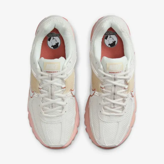 Кросівки Nike Zoom Vomero 5 FJ2028-002