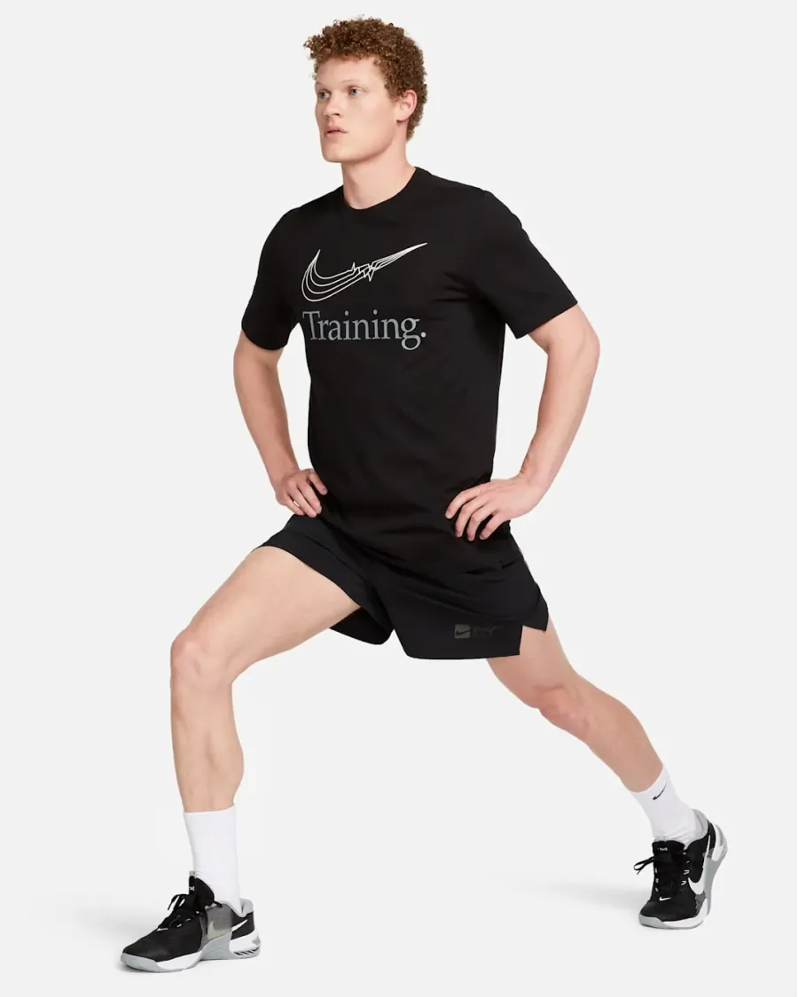 Футболка Nike Dri-FIT Training Tee FJ2477-010
