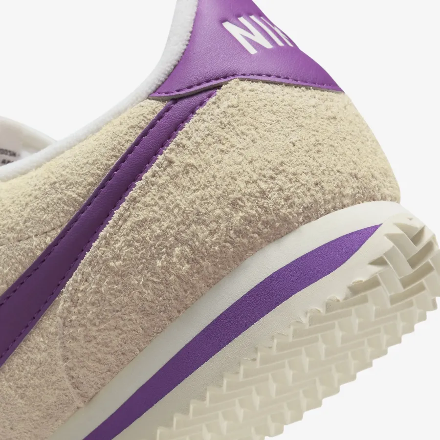 Кросівки Nike Cortez Vintage Suede FJ2530-100