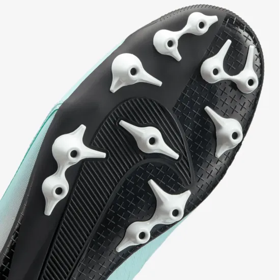 Бутси AG Nike Phantom GX II Academy AG FJ2552-300