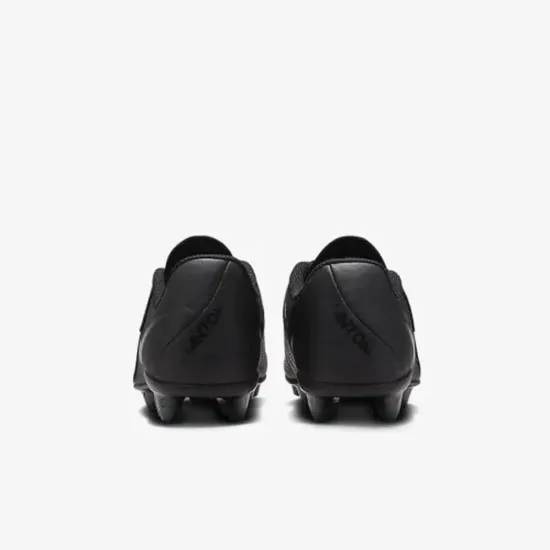 Бутси Nike Phantom GX 2 Club MG FJ2600-002
