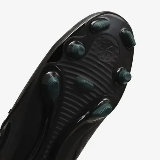 Бутси Nike Phantom GX 2 Club MG FJ2600-002